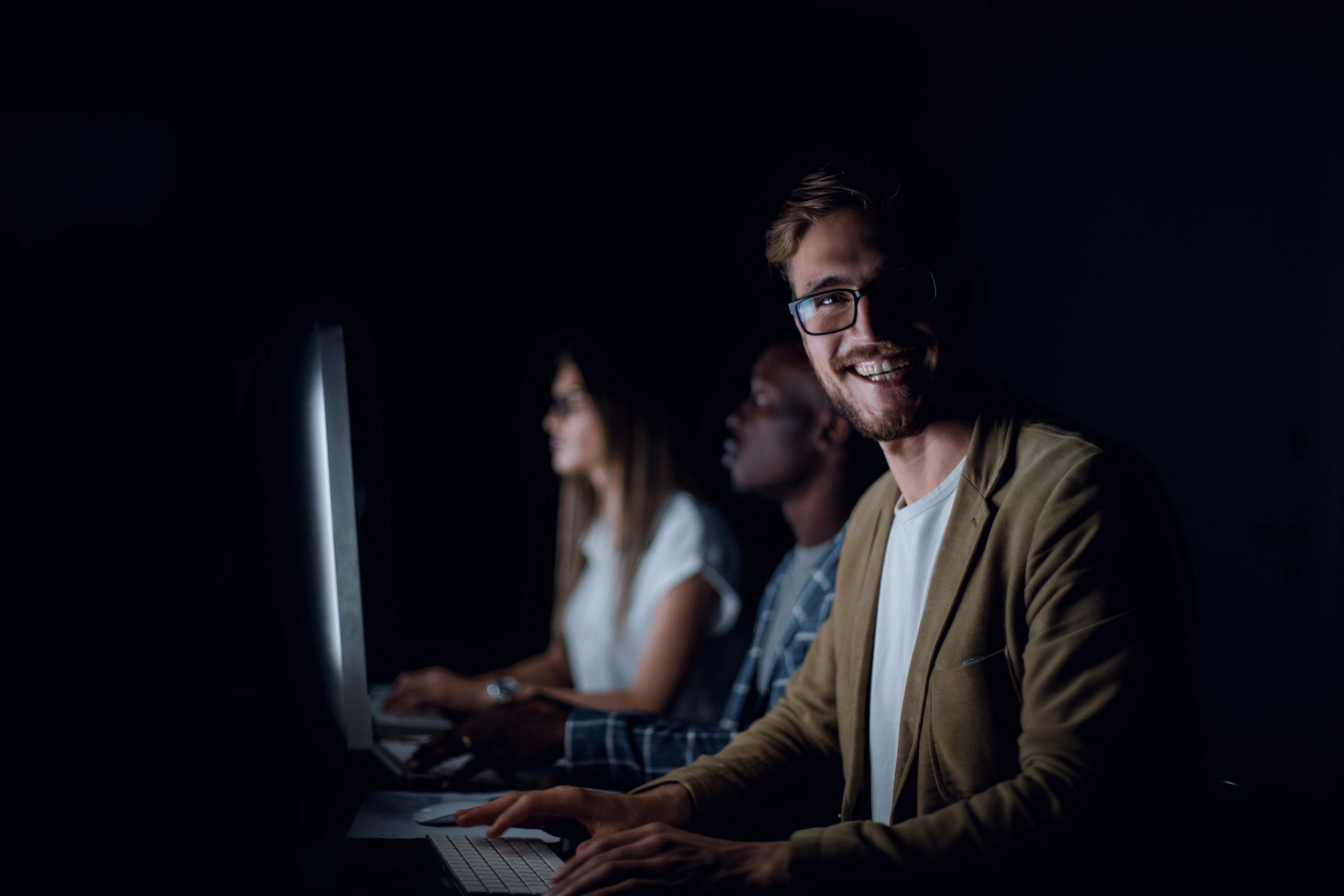 IT outsourcing team dark theme